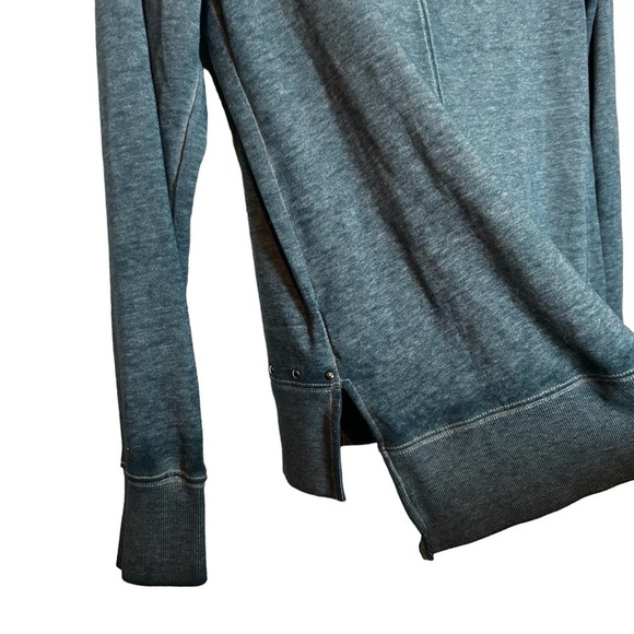 Rock & Republic Long Sleeve Studded Heather Green High Low Top Sz. M - Picture 6 of 10